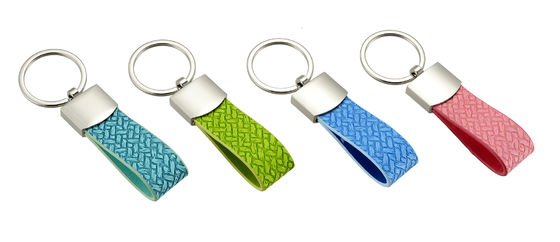 Người cầm dây chuyền chìa khóa gặp các phụ kiện da yêu thích của bạn