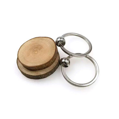 Khắc móc khóa gỗ tròn đơn giản thủ công tự nhiên thân thiện với môi trường và mộc mạc