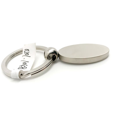 MOQ 500 Keychains tùy chỉnh với người giữ keychain để thúc đẩy kinh doanh