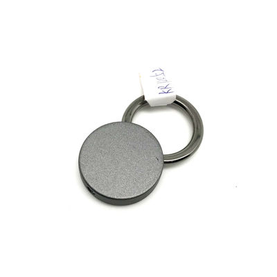 Nhóm chủ khóa kim loại cá nhân Nhóm chủ khóa kim loại tên trong túi poly cá nhân
