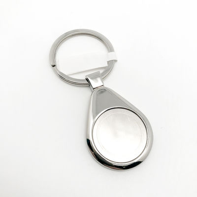 Như hình ảnh tùy chỉnh logo Keychains cho yêu cầu của bạn