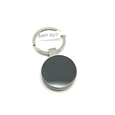 Là người nắm chìa khóa kim loại với thời hạn thanh toán TT