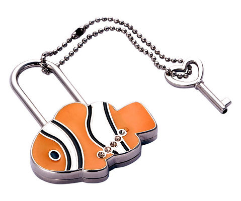 Nhóm kim loại Keychain cá nhân hóa hình dạng tùy chỉnh cho chiến dịch quà lưu niệm Logo chứa dầu