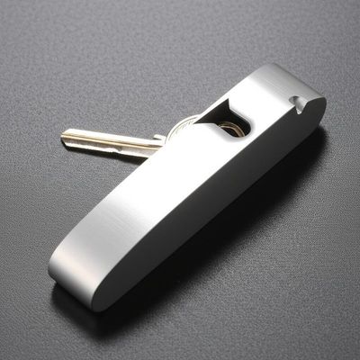 Giá tốt Efficiently Keep Your Keys in Check with Our Metal Keychain Holder trực tuyến