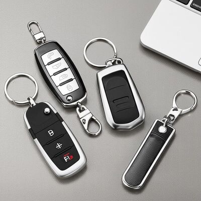 Giá tốt Móc Khóa Xe Hơi Tùy Chỉnh với Móc Khóa Xe Hơi Logo Tùy Chỉnh Được Thiết Kế Để Tăng Khả Năng Nhận Diện và Cung Cấp Phụ Kiện Thiết Thực trực tuyến